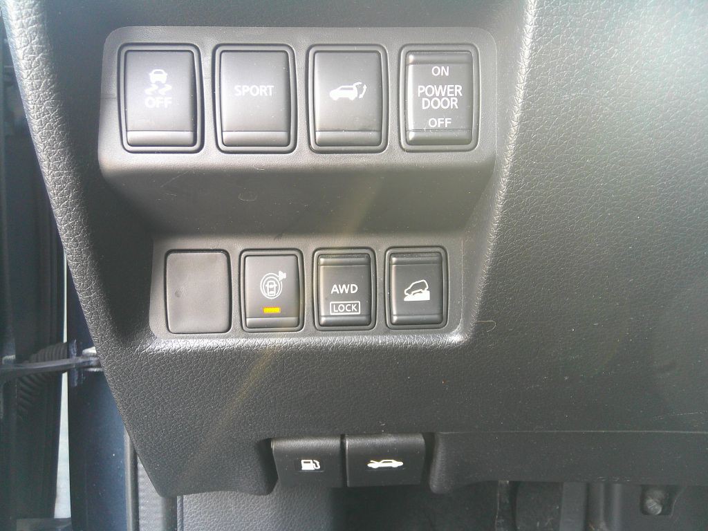 2014 Nissan Rogue Image 22