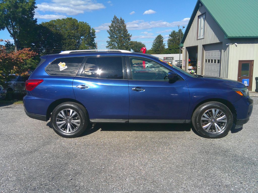 2019 Nissan Pathfinder Image 4