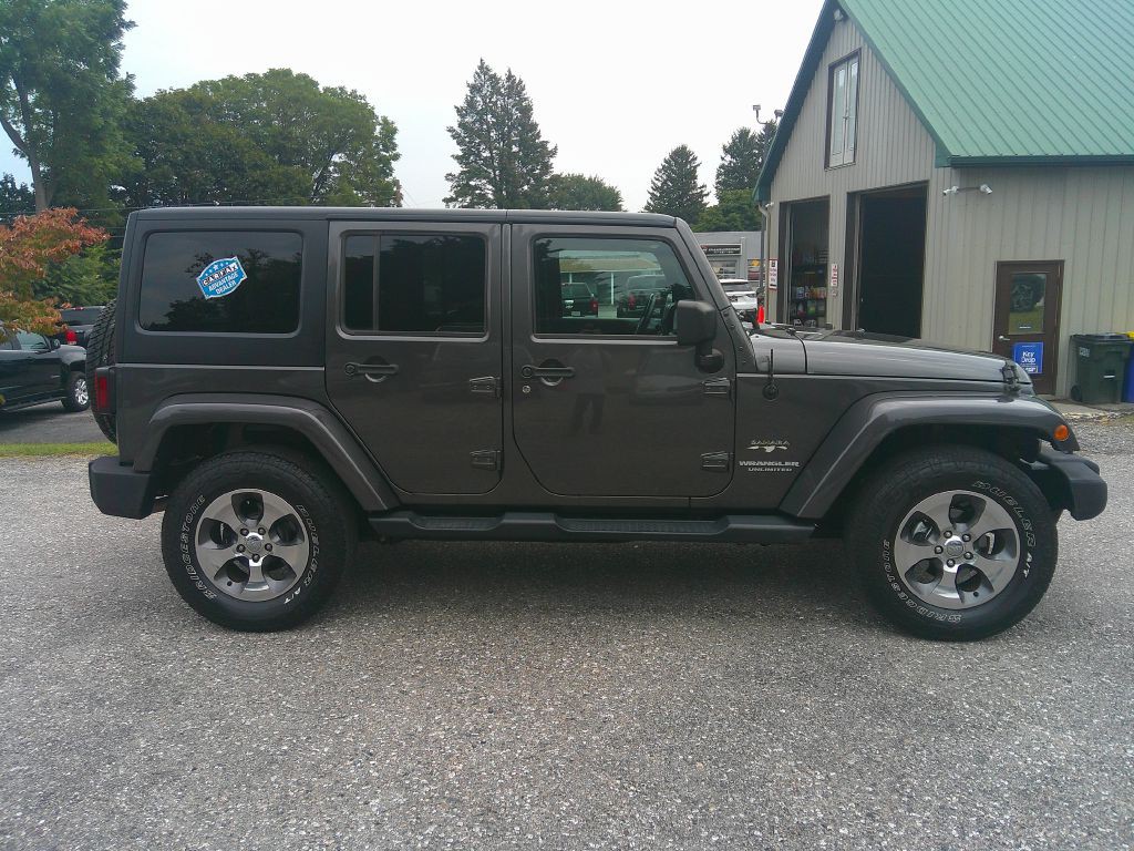 2017 Jeep Wrangler Unlimited Image 4