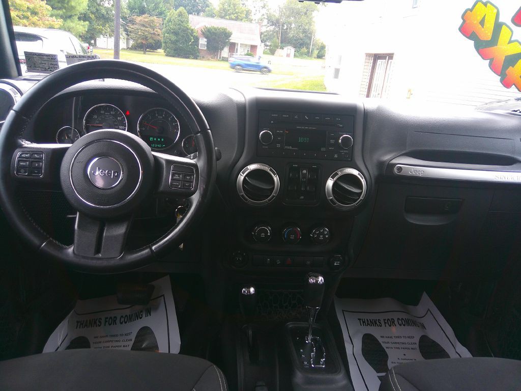 2017 Jeep Wrangler Unlimited Image 17
