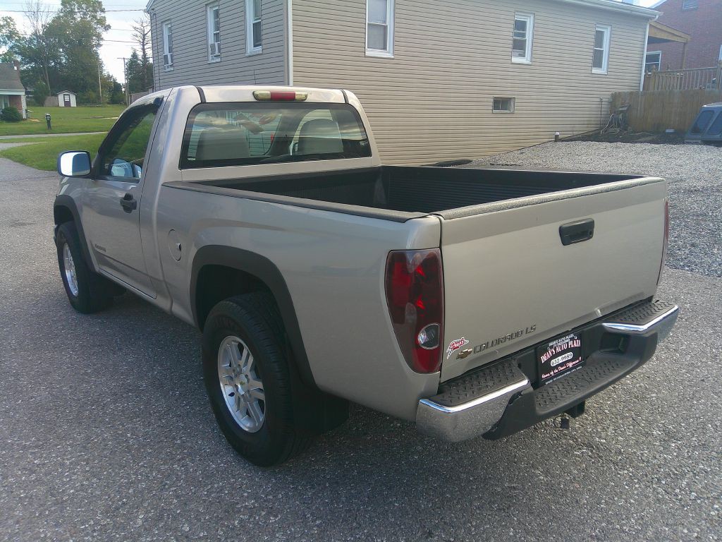 2004 Chevrolet Colorado Image 7