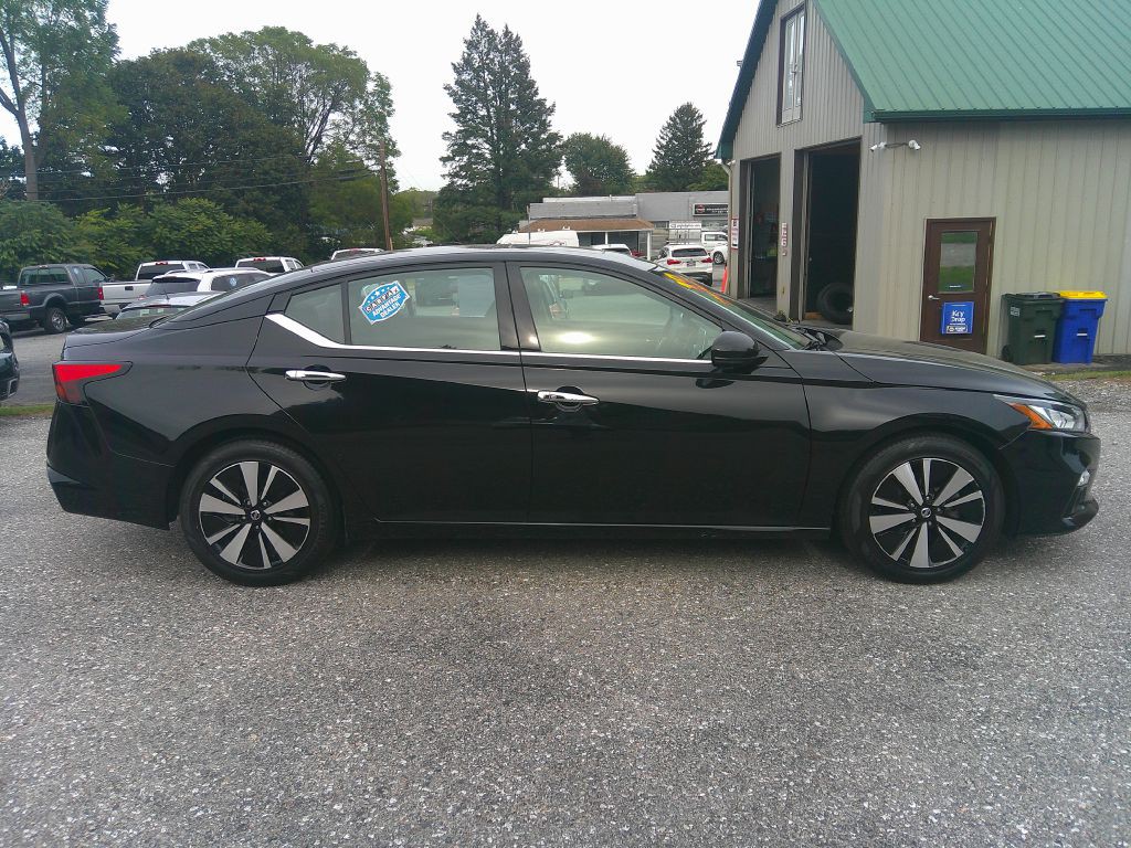 2019 Nissan Altima Image 4