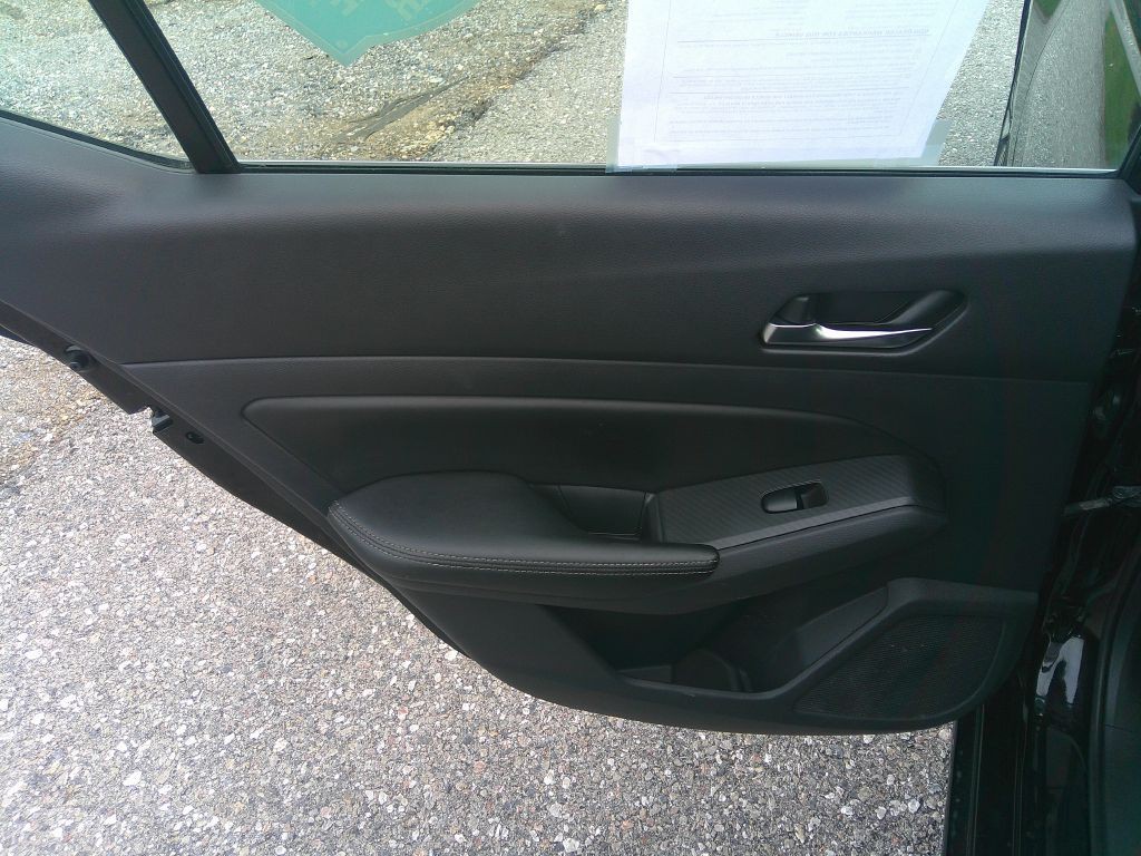 2019 Nissan Altima Image 13