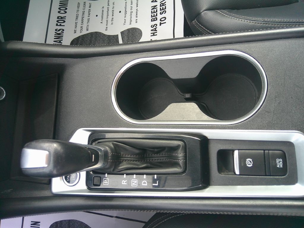 2019 Nissan Altima Image 28