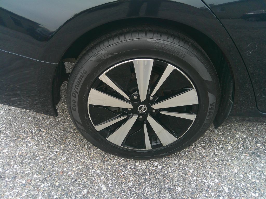 2019 Nissan Altima Image 31