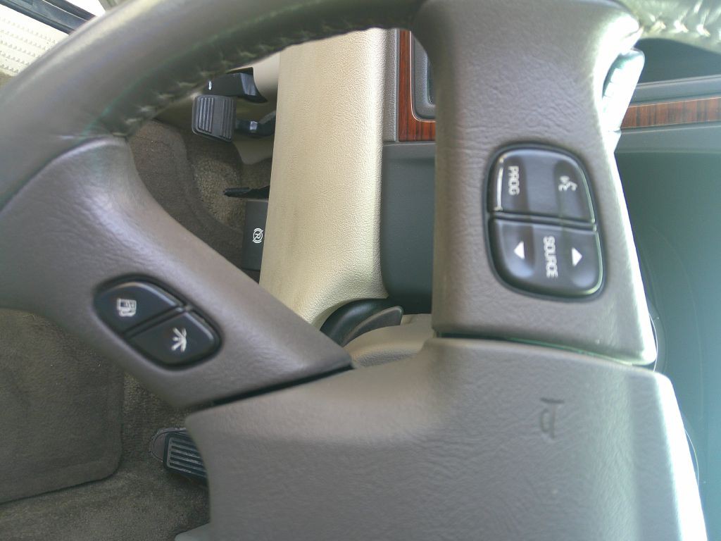 2003 Cadillac Escalade Image 22