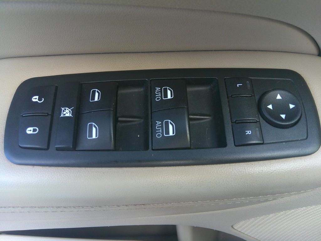 2014 Jeep Grand Cherokee Image 11