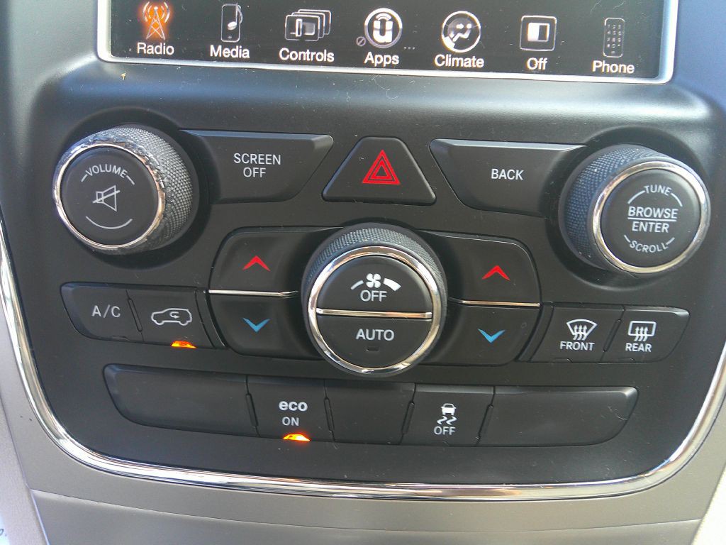 2014 Jeep Grand Cherokee Image 25