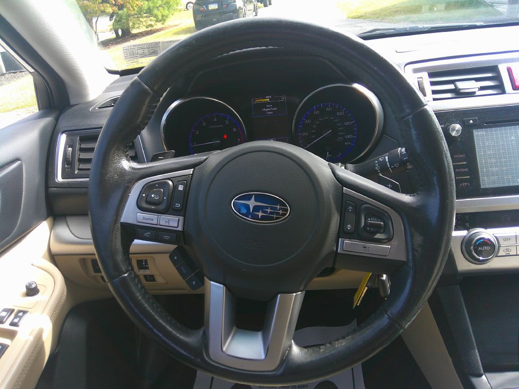 2015 Subaru Outback Image 19