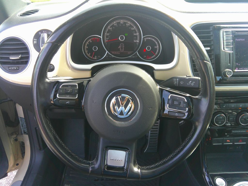 2019 Volkswagen Beetle Image 15