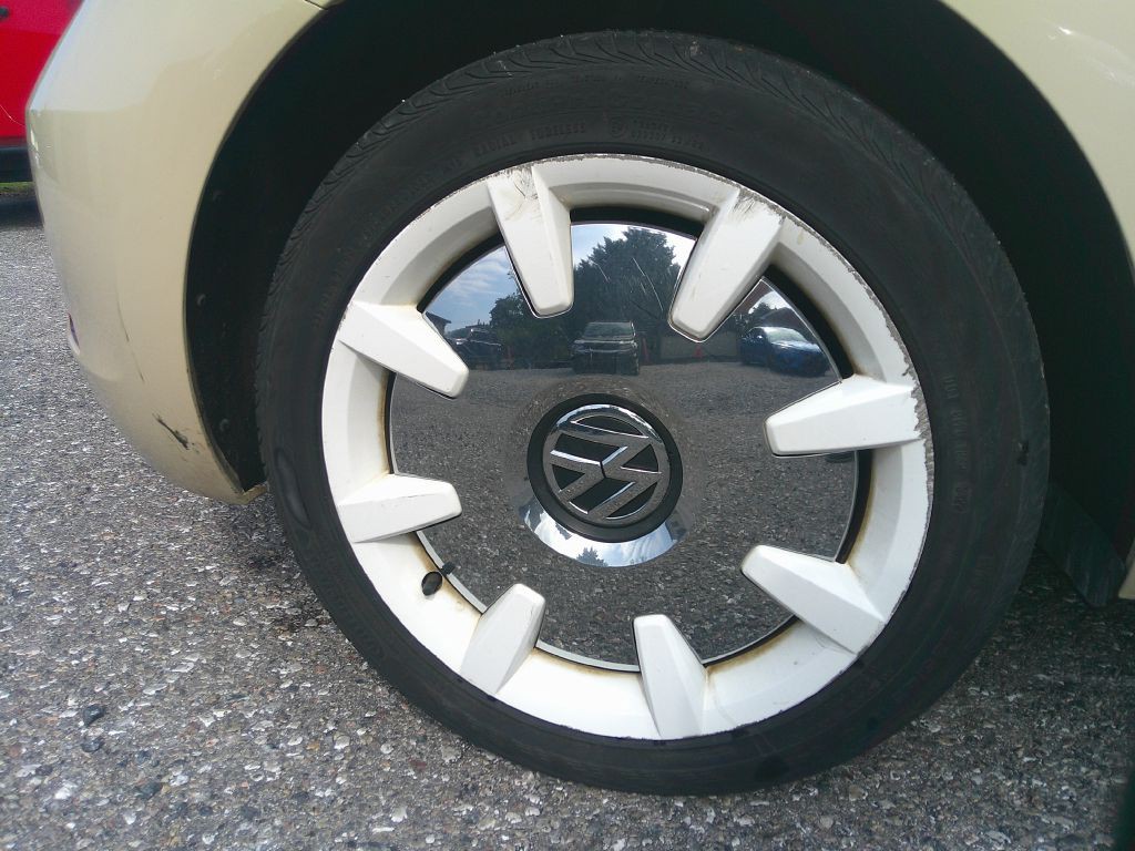 2019 Volkswagen Beetle Image 27