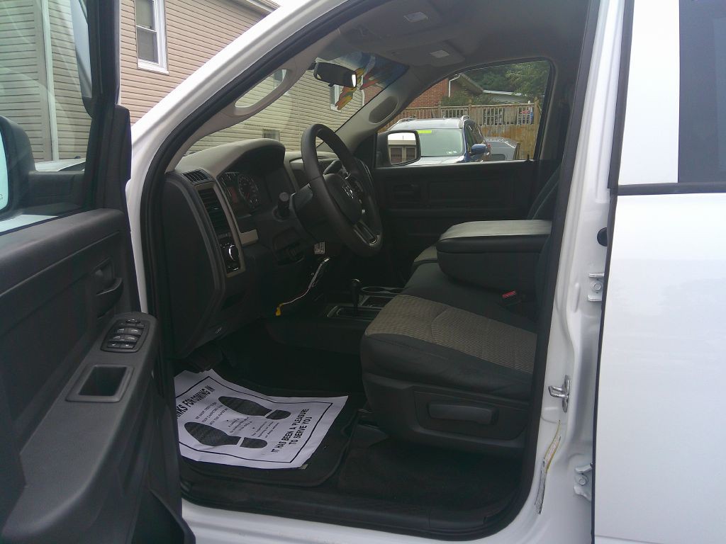 2012 Dodge Ram 2500 Image 9
