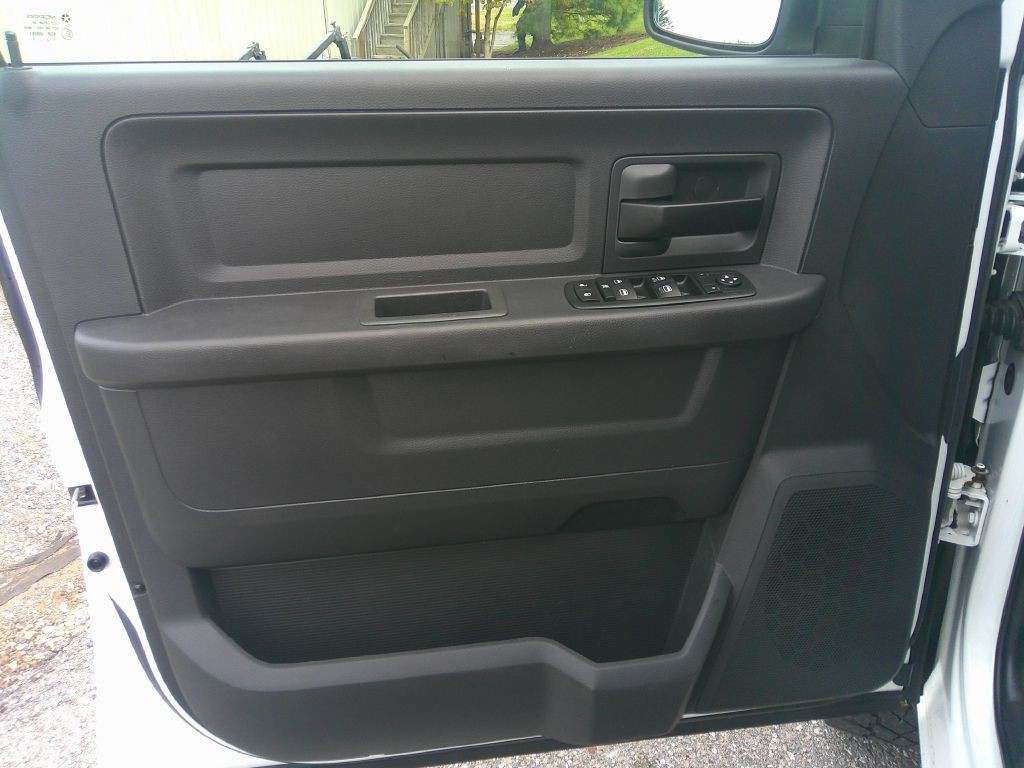 2012 Dodge Ram 2500 Image 10