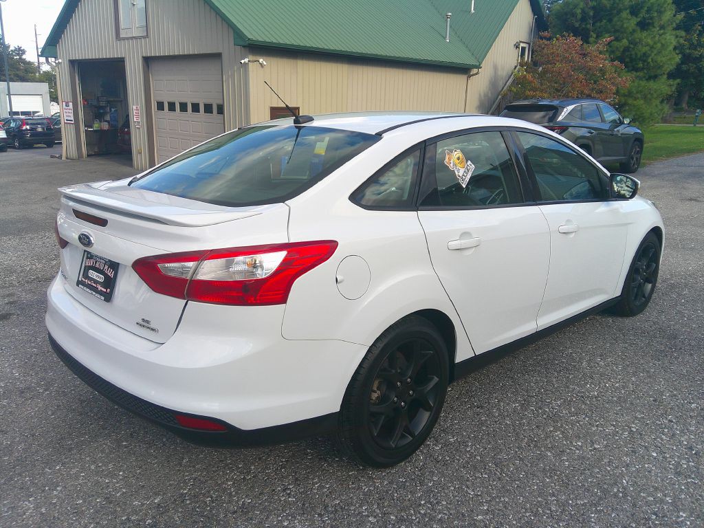 2014 Ford Focus Image 5