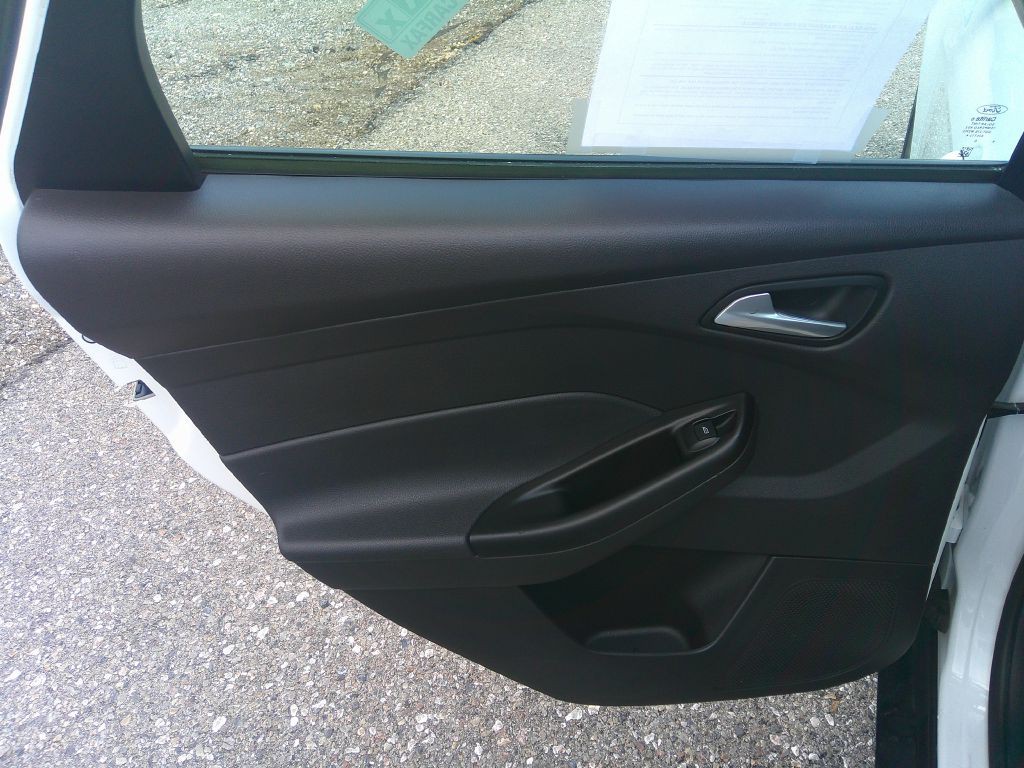 2014 Ford Focus Image 13