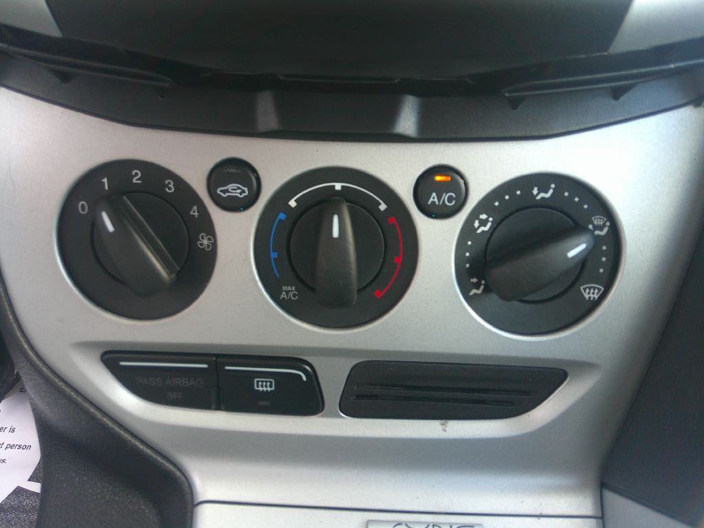 2014 Ford Focus Image 26