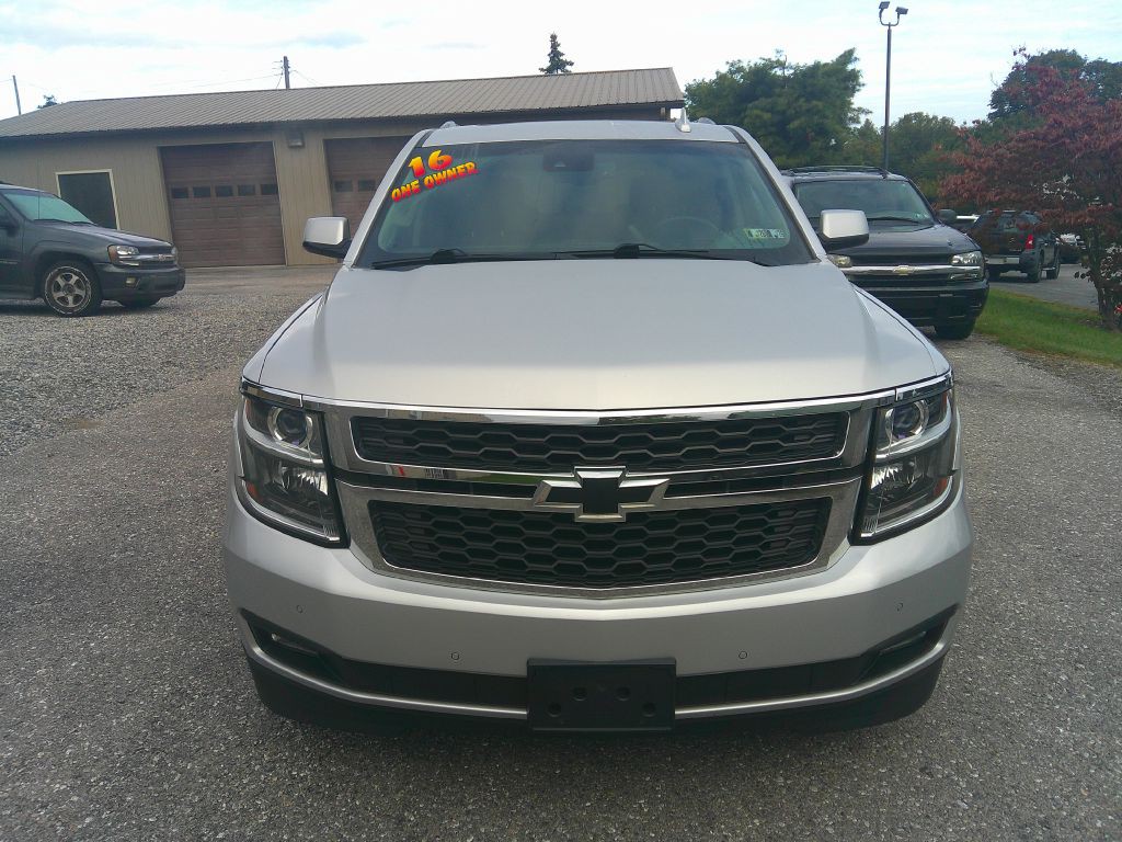 2016 Chevrolet Tahoe Image 2