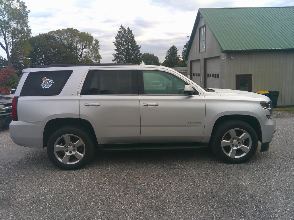 2016 Chevrolet Tahoe Image 4