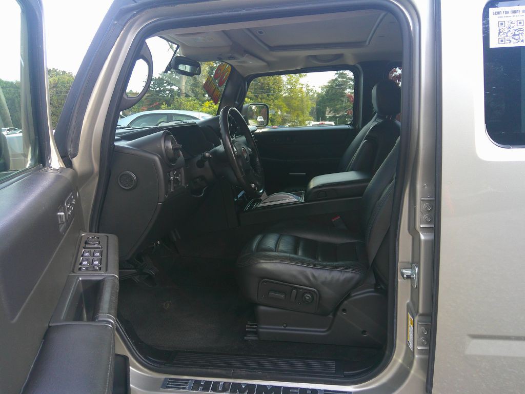 2006 HUMMER H2 Image 9