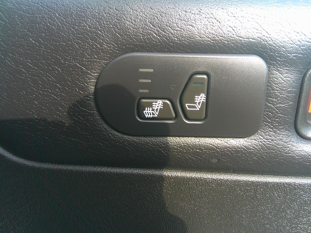2006 HUMMER H2 Image 19