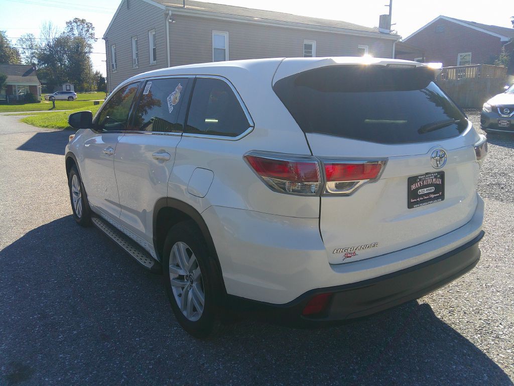2016 Toyota Highlander Image 7