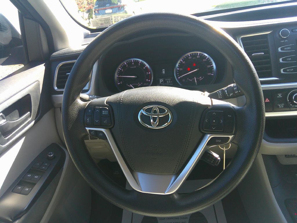 2016 Toyota Highlander Image 20