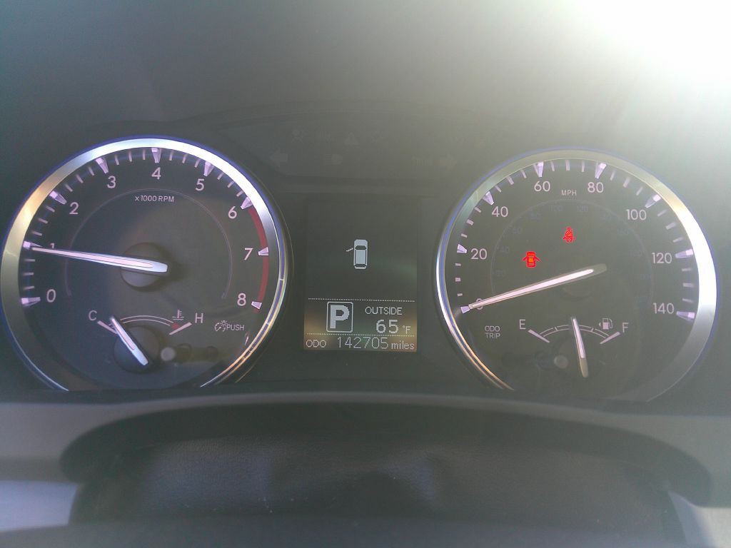 2016 Toyota Highlander Image 24