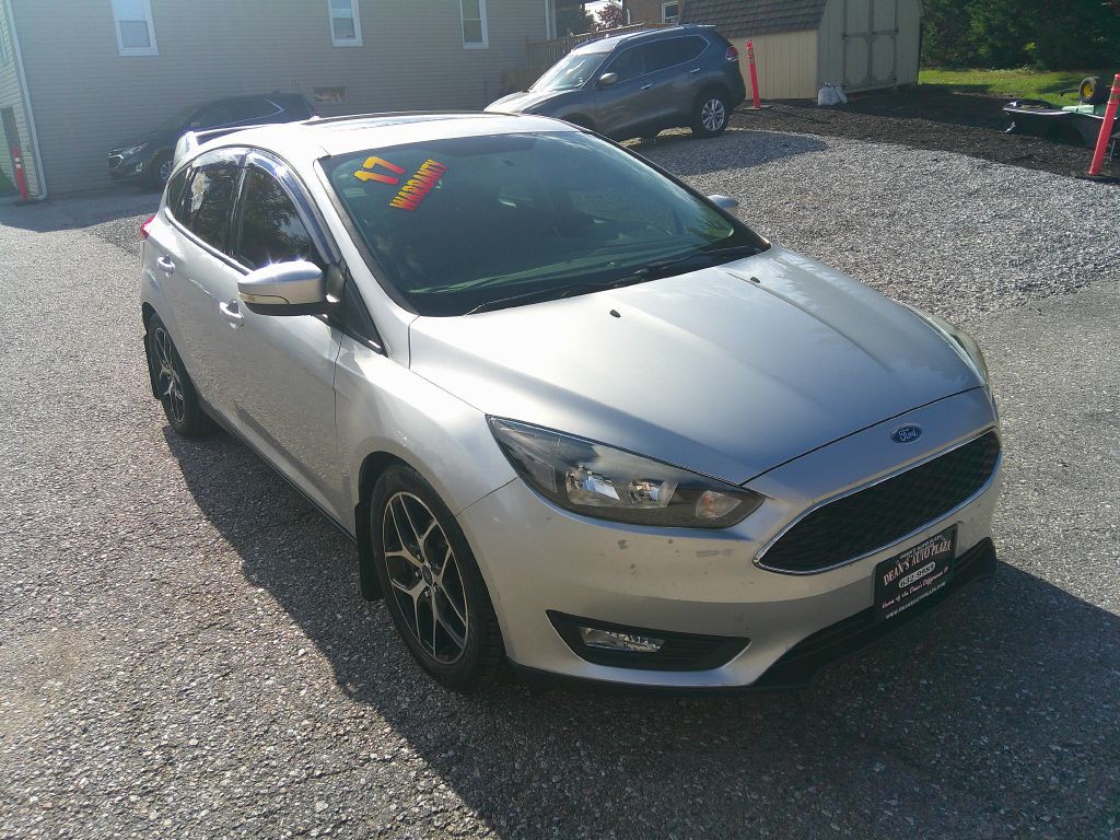 2017 Ford Focus Image 3