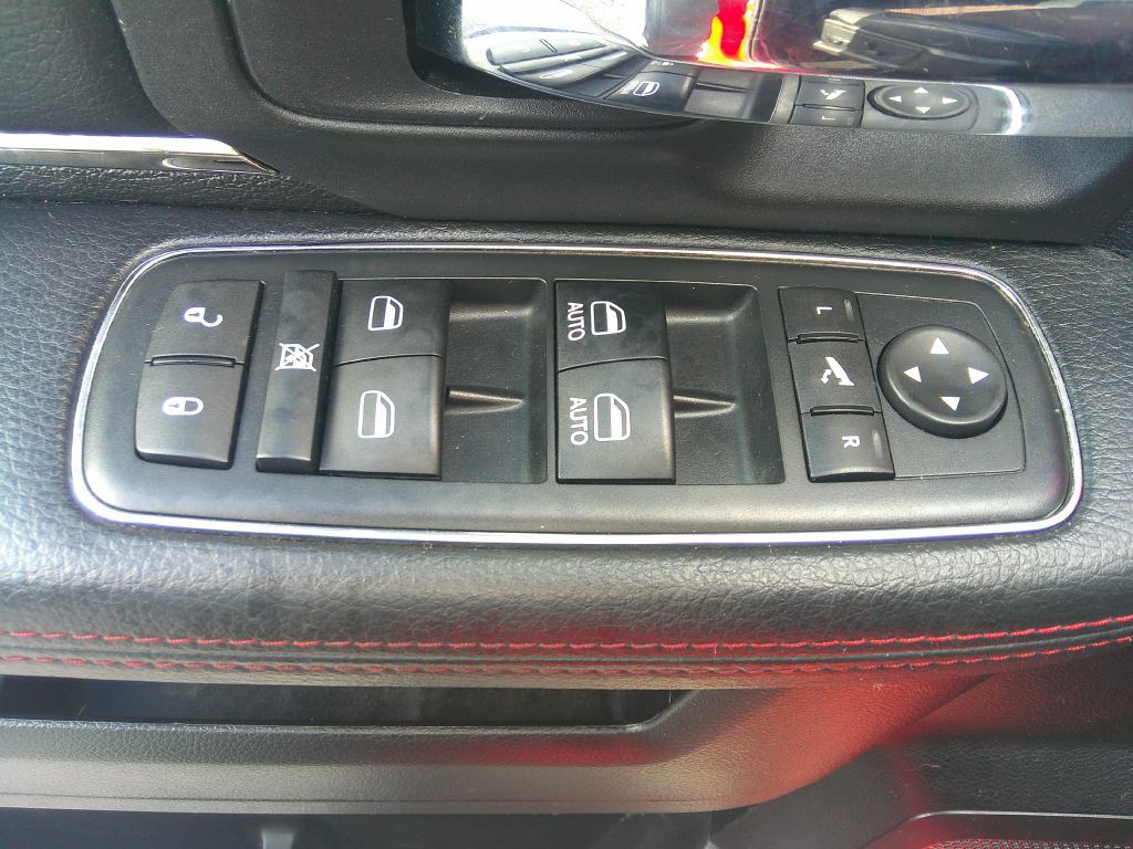 2016 RAM 1500 Image 11