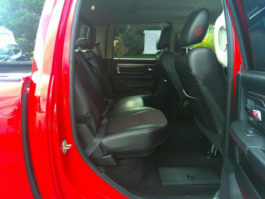 2016 RAM 1500 Image 14