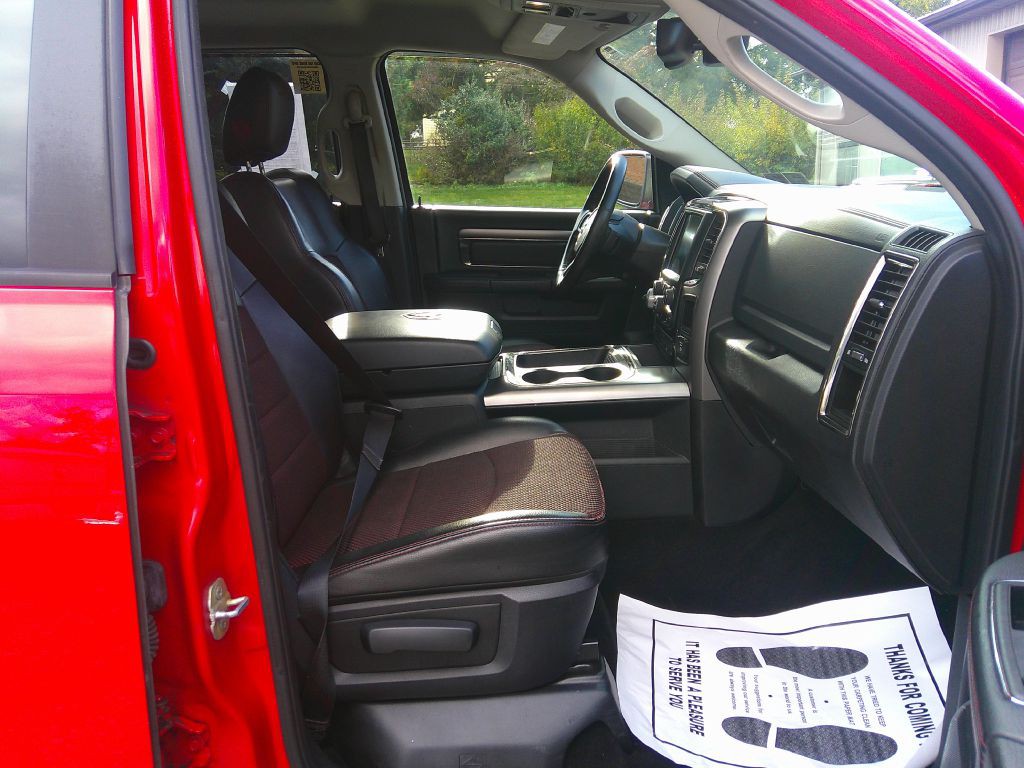 2016 RAM 1500 Image 16