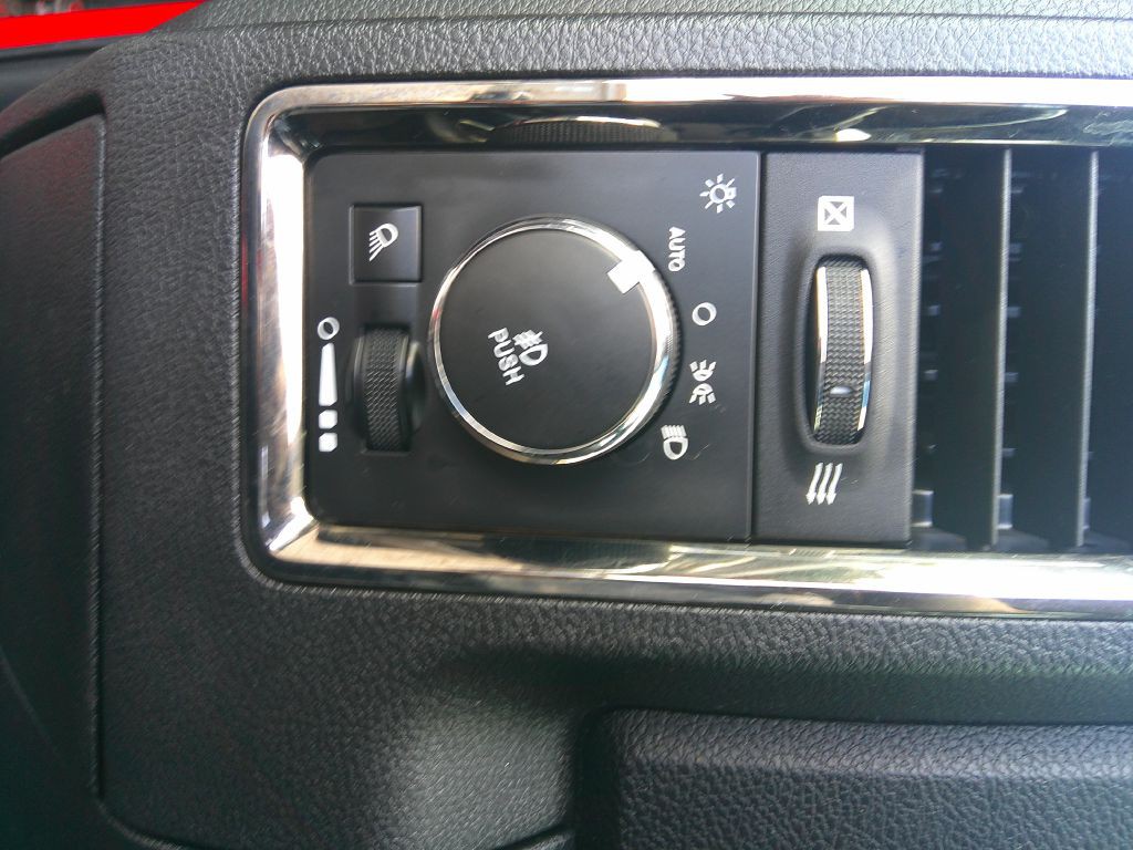 2016 RAM 1500 Image 22