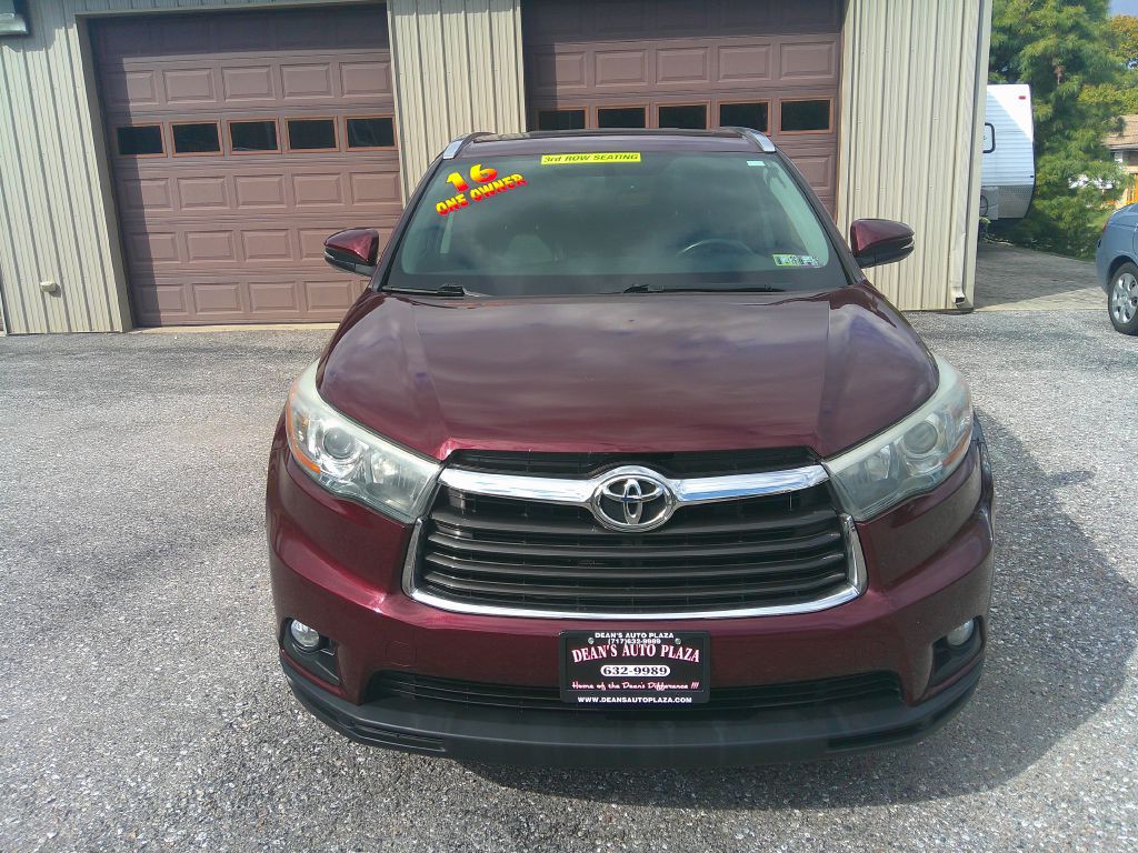 2016 Toyota Highlander Image 2