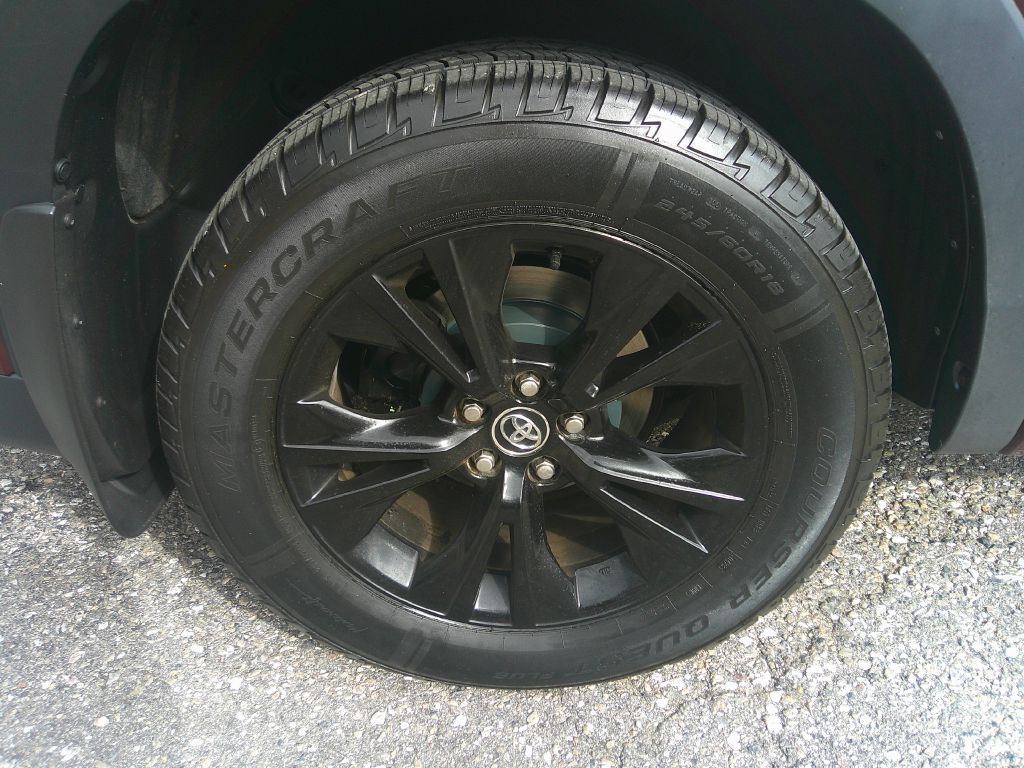 2016 Toyota Highlander Image 35