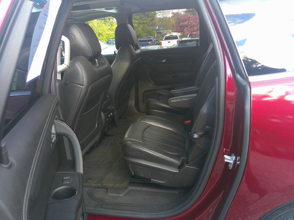 2017 Chevrolet Traverse Image 12