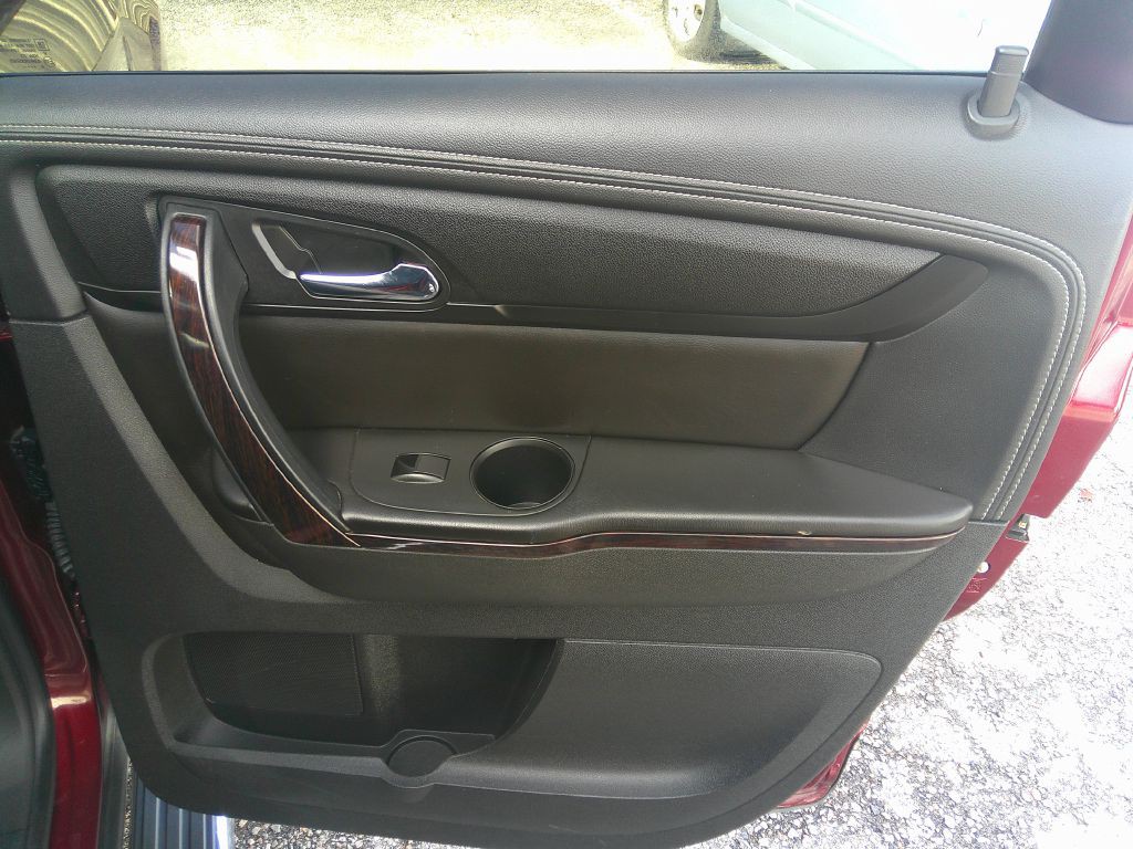 2017 Chevrolet Traverse Image 16