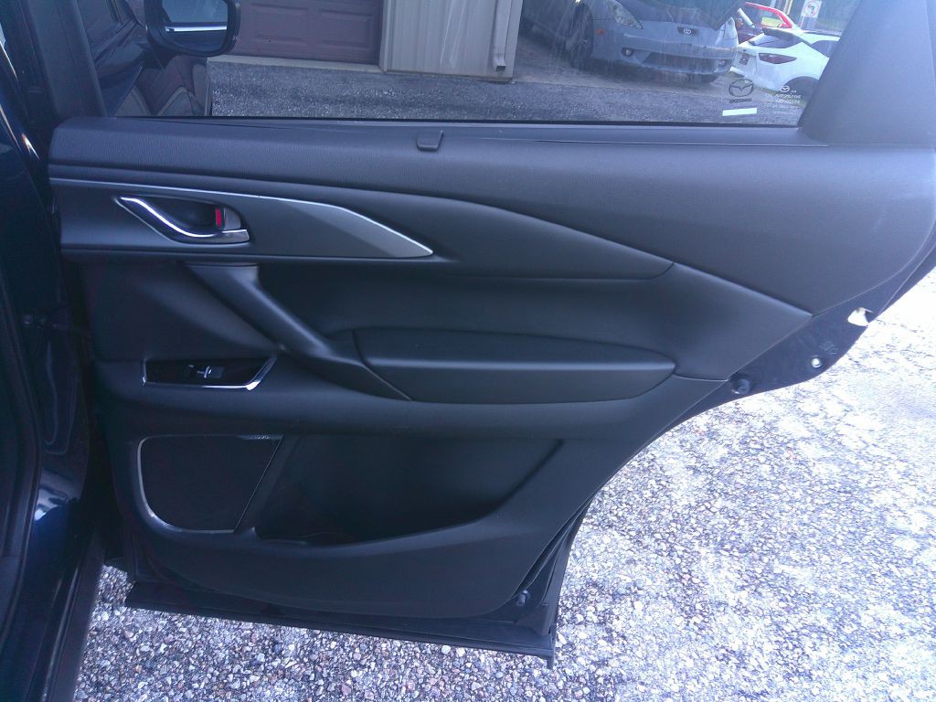 2017 Mazda CX-9 Image 16