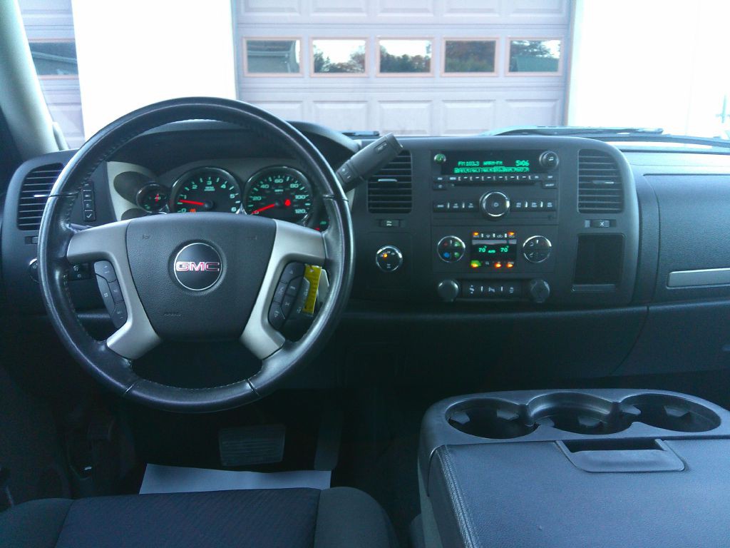 2012 GMC Sierra Image 18