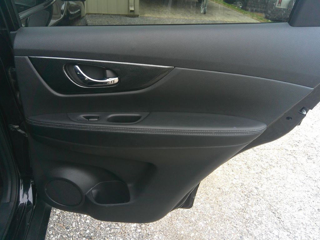 2015 Nissan Rogue Image 15