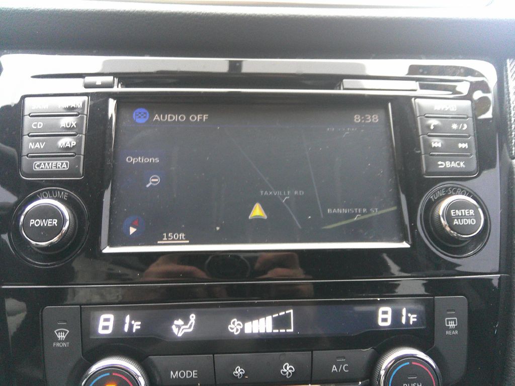 2015 Nissan Rogue Image 24