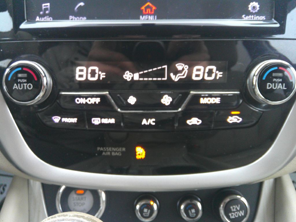 2015 Nissan Murano Image 28