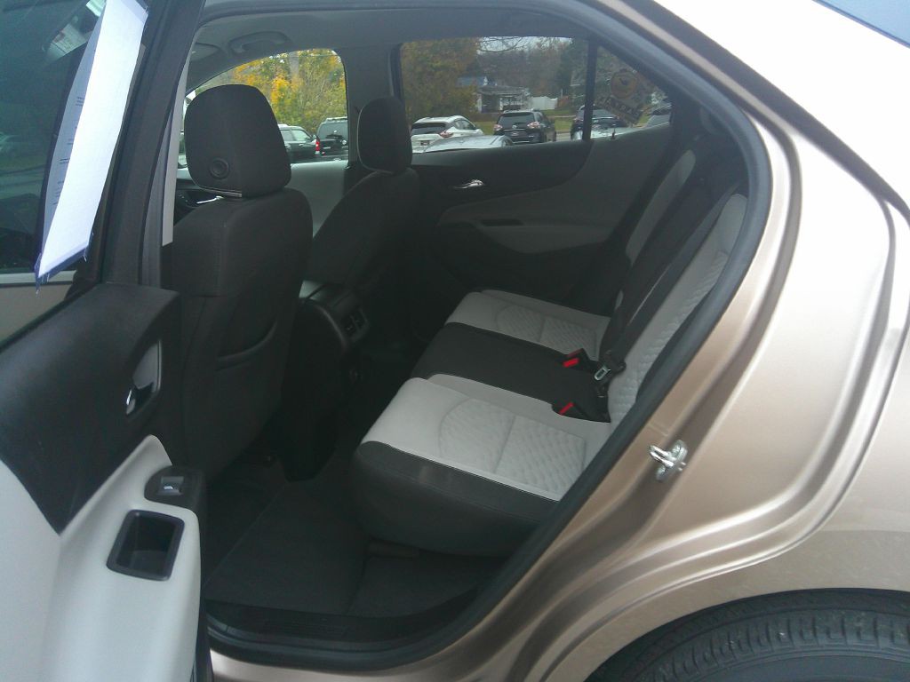 2019 Chevrolet Equinox Image 12