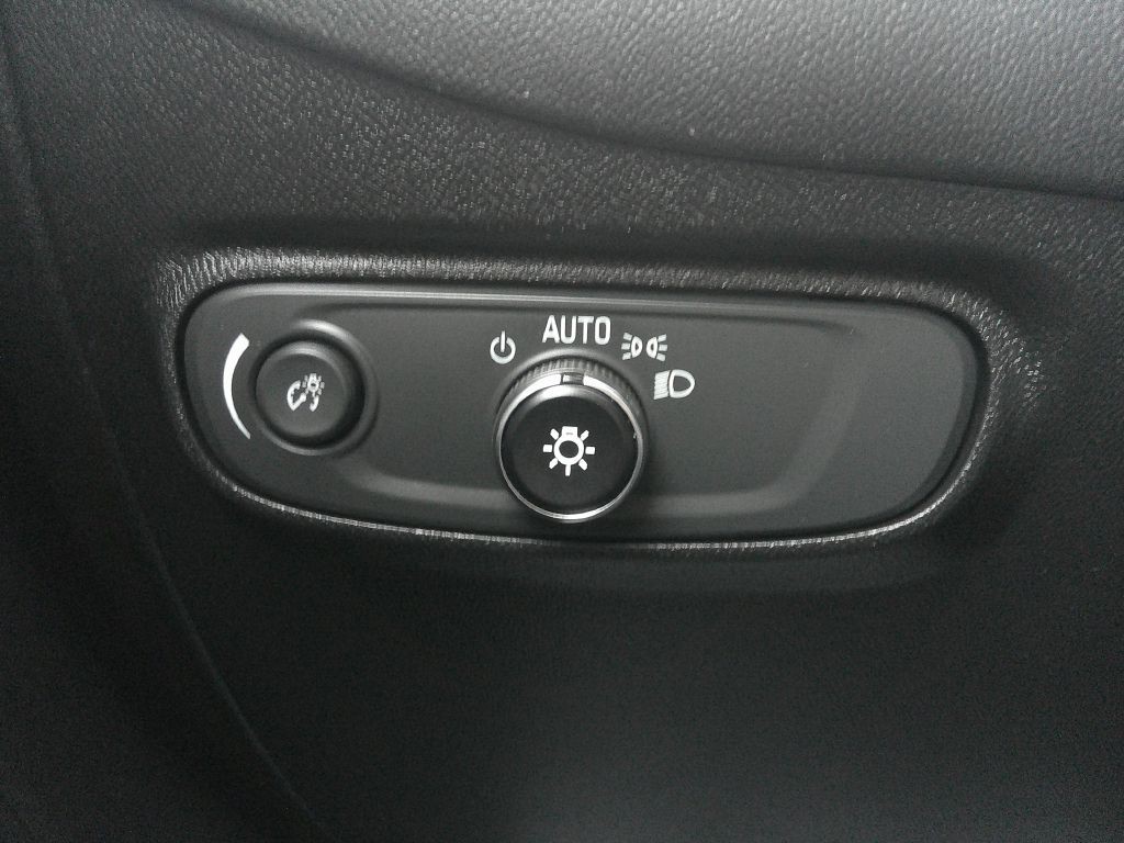 2019 Chevrolet Equinox Image 22