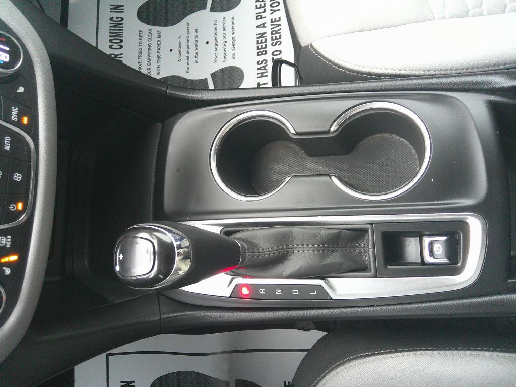 2019 Chevrolet Equinox Image 27