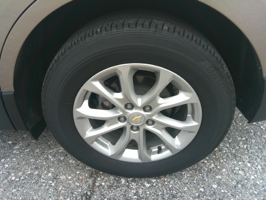 2019 Chevrolet Equinox Image 33