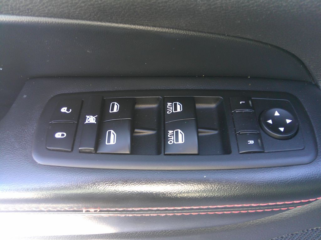 2016 Jeep Grand Cherokee Image 11