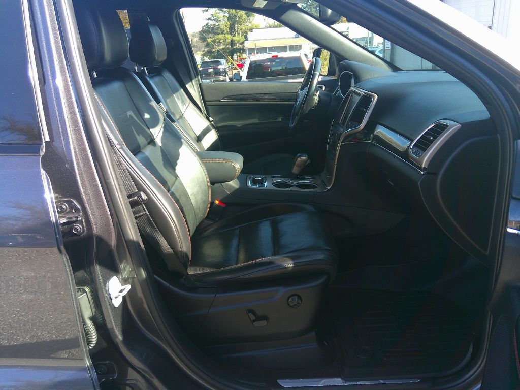 2016 Jeep Grand Cherokee Image 16