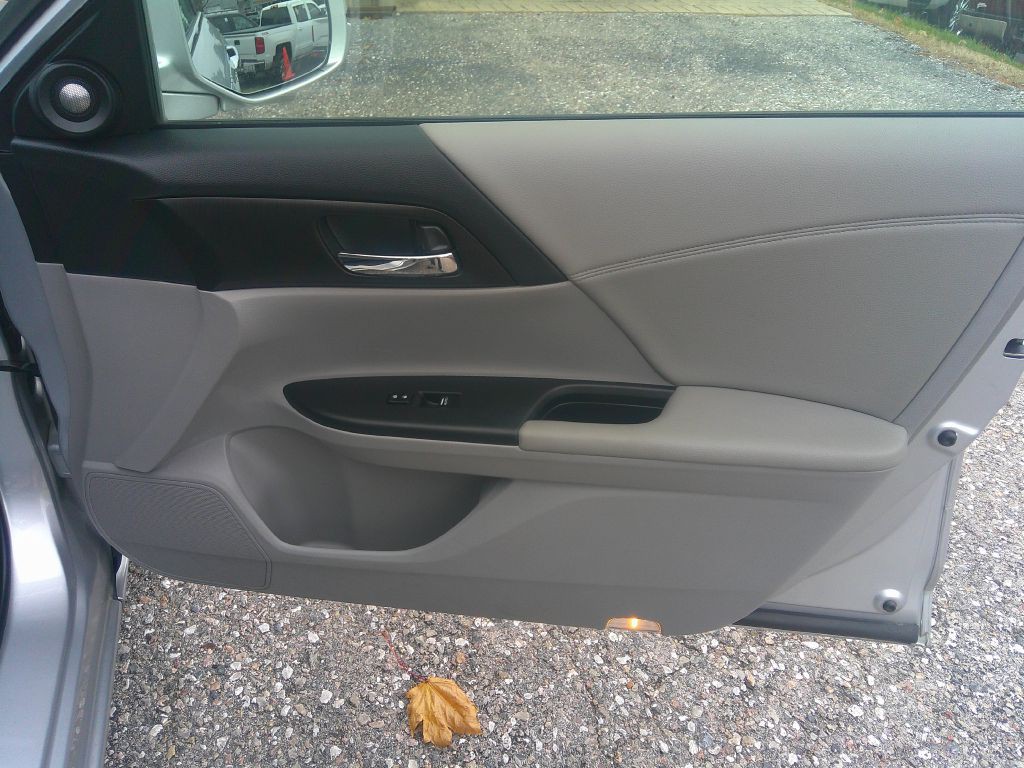 2013 Honda Accord Image 17