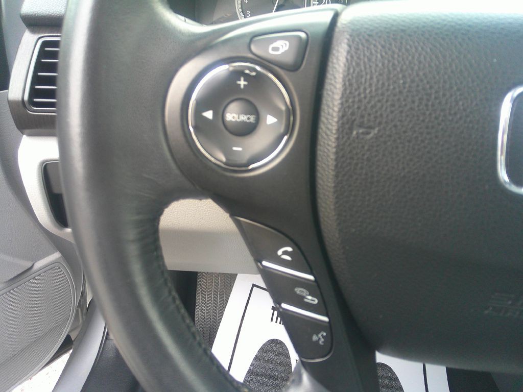 2013 Honda Accord Image 22