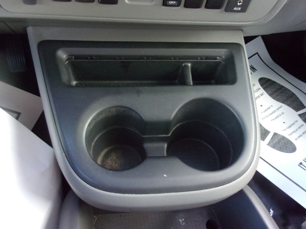 2018 Nissan NV Image 21